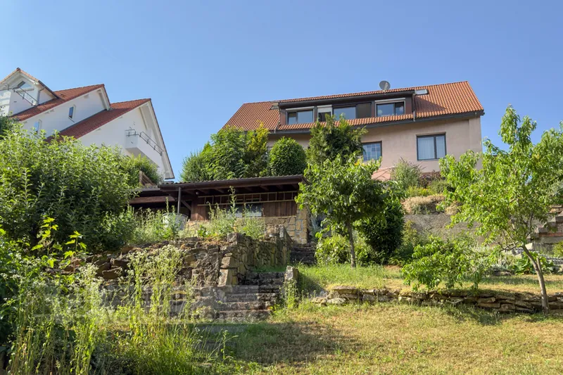 3Rm Dreifamilienhaus – Holzgerlingen – Südausrichtung, Gartenhütte - 2
