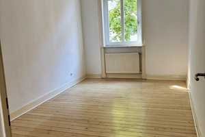 schöne 2ZKB Altbauwohnung zentral in Wiesbaden – Sedanstraße 5, 65183 Wiesbaden – Vorschaubild 6