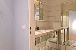 Property thumbnail 9