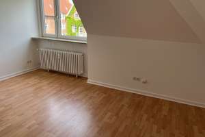 Gemütliche Dachgeschosswohnung in bester Lage – Waitzstraße  13, 24105 Blücherplatz, Kiel – Vorschaubild 13