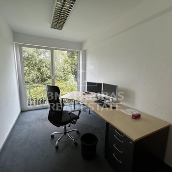 Ruhige Bürofläche mit Sonnenterrasse in Köln!