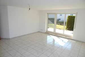 Geräumige 3-Zimmer-Wohnung mit Terrasse in Neu-Ulm/Reutti gelegen. – Neu-Ulmer Str. 24, 89233 Neu-Ulm – Vorschaubild 1