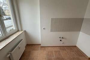 TOP Wohnlage mit Süd-Balkon am Wohnzi. !! – Sachsenring 41, 9127 Gablenz, Chemnitz – Vorschaubild 6