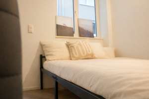 Mitten in STUTTGART ! Wunderschöne vollmöbilierte Studioapartments zur Miete mit Terrasse – Neckarstraße  140/2, 70190 Stöckach, Stuttgart – Vorschaubild 8