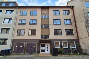 In Bremerhaven Mitte: Renovierte 3 Zimmer mit Balkon – An der Allee 41, 27568 Mitte, Bremerhaven – Vorschaubild 1