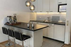 Attraktive 1,5 Zimmer-Einliegerwohnung mit EBK und Terrasse in Fellbach Oeffingen – Frisonistraße 14, 70736 Fellbach – Vorschaubild 2