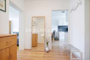 Attraktive 2-Zimmer Wohnung mit Balkon im beliebten Regensburger Westen – Die vollständige Adresse der Immobilie erhältst du vom Anbieter., 93049 Westenviertel, Regensburg – Vorschaubild 2