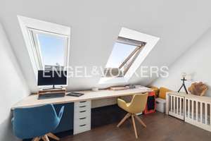 Kapitalanlage: 2 Wohnungen mit Balkon in Dreiparteienhaus