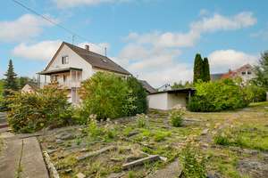 2-Familienhaus mit großem Garten, 3 Garagen und Potenzial in ruhiger Lage! – Die vollständige Adresse der Immobilie erhältst du vom Anbieter., 75217 Birkenfeld – Vorschaubild 2