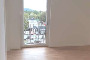 Traumhaft schöne 3-Zimmer-Wohnung mit Balkon + TG-Platz + Einbauküche! – Koblenzer Str. 108, 53177 Pennenfeld, Bonn – Vorschaubild 6