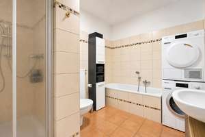 Attraktiv vermietete 4-Raum-Wohnung in denkmalgeschütztem Wohnensemble – Die vollständige Adresse der Immobilie erhältst du vom Anbieter., 39110 Stadtfeld West, Magdeburg – Vorschaubild 7