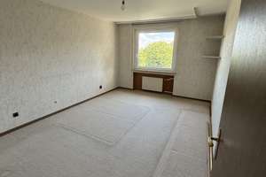 Perfekt aufgeteilte, zentral gelegene 3 1/2 Raum-Wohnung mit Balkon und Einzelgarage – 45138 Huttrop, Essen – Vorschaubild 6