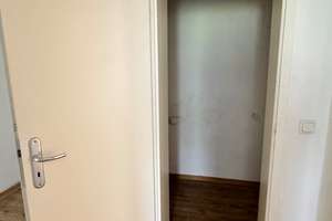 * Ab sofort frei ! * Barrierefreie + renovierte 3- Raum- ETW mit eigenem Garten !  Provisiosnfrei ! – Die vollständige Adresse der Immobilie erhältst du vom Anbieter., 40599 Hassels, Düsseldorf – Vorschaubild 9