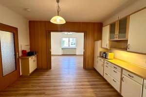 IK| Spesbach - Attraktive 5-Zimmer-Wohnung mit schönem Garten – Die vollständige Adresse der Immobilie erhältst du vom Anbieter., 66882 Hütschenhausen – Vorschaubild 3