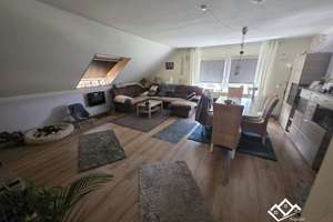 Ruhige, ländliche 2,5-Zimmer-Dachgeschosswohnung mit Einbauküche und Dachterrasse – Kehrwieder 36, 23758 Oldenburg in Holstein – Vorschaubild 3