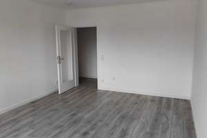 Erstbezug nach Sanierung - Ihr neues Zuhause in Bremen Horn-Lehe – Kopernikusstraße 83, 28357 Lehesterdeich, Bremen – Vorschaubild 3