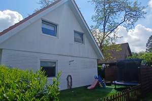  *** Schöne 5-Zimmer-Doppelhaushälfte mit 2 Bädern, Gäste-WC, Terrasse und Garten in St. Magnus