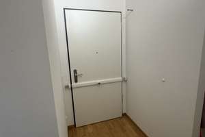Traumhafte 3-Zimmer-Wohnung in den Karolinger Höfen mit Blick auf die Düssel – Merowingerstraße 30, 40223 Bilk, Düsseldorf – Vorschaubild 12