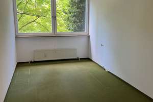 Privatverkauf: Seltene Gartenwohnung im Münchner Olympiadorf mit viel Platz und Gestaltungsspielraum – Connollystraße 24, 80809 Am Riesenfeld, München – Vorschaubild 10
