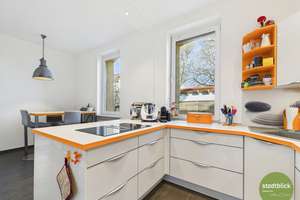 CHARMANTES UND GUT GEPFLEGTES EINFAMILIENHAUS MIT NEBENGEGEBÄUDE, HOF- UND GARTENBEREICH – Die vollständige Adresse der Immobilie erhältst du vom Anbieter., 65199 Dotzheim, Wiesbaden – Vorschaubild 13