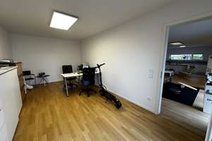 Elegantes Bungalow mit 3,5 Zimmern und Stellplatz in Köln-Widdersdorf – Die vollständige Adresse der Immobilie erhältst du vom Anbieter., 50859 Widdersdorf, Köln – Vorschaubild 14