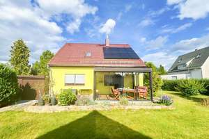 Hier bleiben keine Wünsche offen! Einfamilienhaus mit Wintergarten in Fischbach – Die vollständige Adresse der Immobilie erhältst du vom Anbieter., 1477 Arnsdorf – Vorschaubild 3