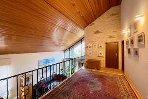 Geschmackvolles Architektenhaus mit offener Galerie • Eingangsbereich mit Kamin • Laubenheim – Mainz – Vorschaubild 17
