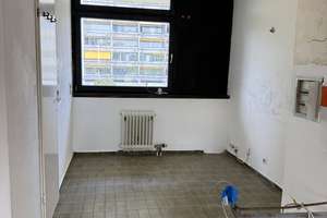 100m² Terrassenwohnung am Rüppurrer Schloss mit großer Terrasse, zwei Balkonen und Garage – Am Rüppurrer Schloss 3a, 76199 Weiherfeld-Dammerstock, Karlsruhe – Vorschaubild 12