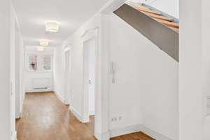 Exklusive Dachgeschoss-Wohnung in Stuttgart-Ost – Die vollständige Adresse der Immobilie erhältst du vom Anbieter., 70184 Gablenberg, Stuttgart – Vorschaubild 14