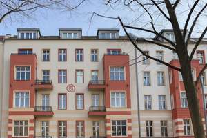 Maisonette-3-Zimmer Penthousewohnung mit Terrasse & Parkplatz nahe Boxhagener Platz – Die vollständige Adresse der Immobilie erhältst du vom Anbieter., 10243 Friedrichshain, Berlin – Vorschaubild 14