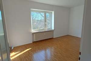 3 Zimmer Wohnung mit Echtholz-Parkett - Blick auf Westfalenpark inklusive – Wilhelm-Crüwell-Straße 20, 44139 Ruhrallee, Dortmund – Vorschaubild 3
