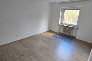 Alltagstaugliche 3-Zimmer-Wohnung in zentraler Lage von Augsburg – Hochfeldstraße 3, 86159 Bahnhofs-, Bismarckviertel, Augsburg – Vorschaubild 13
