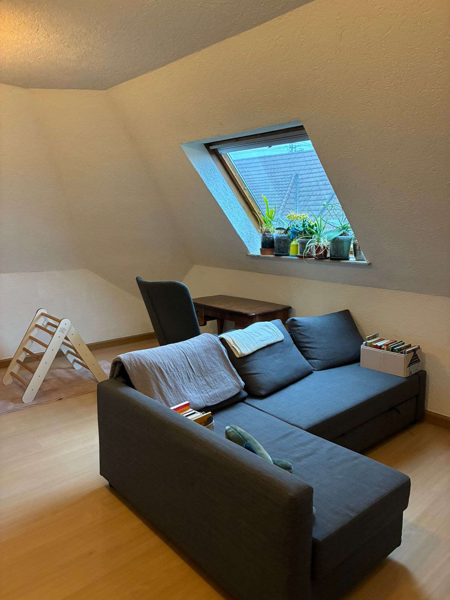 Immobilie in Ihringen - Attraktive 4 Zimmer Wohnung in Ihringen mit 2 Balkonen - Bild 4