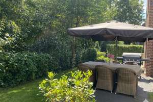 Energieeffizient, außergewöhnlich & lichtdurchflutet: DHH  f. Paare/Familien im grünen Hummelsbüttel