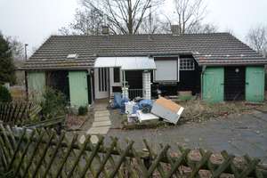 Rodderberg, renovierungsbedürftiges  Doppelholzhaus auf attraktivem Grd. – Weinrosenweg 12, 53179 Mehlem, Bonn – Vorschaubild 12