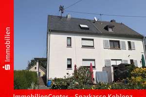 Geräumiges Einfamilienhaus in beliebter Lage – Die vollständige Adresse der Immobilie erhältst du vom Anbieter., 56076 Pfaffendorfer Höhe, Koblenz – Vorschaubild 1