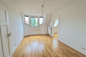 S-Mitte: Großzügiges Wohnen mit Weitblick – Stilvolle Maisonette über den Dächern der Stadt – Die vollständige Adresse der Immobilie erhältst du vom Anbieter., 70182 Rathaus, Stuttgart – Vorschaubild 7