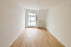 3 Raum-Wohnung mit Balkon in zentraler Lage – Zietenstraße 58, 9130 Sonnenberg, Chemnitz – Vorschaubild 4