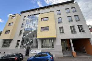 Großzügige 4-Zimmer-Maisonette über zwei Etagen mit vier Balkonen in Halle (Saale)
