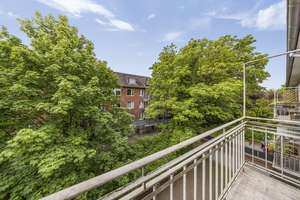 Erstbezug nach Kernsanierung, voll möblierte 1 Zimmer Wohnung mit Süd West Balkon – Alsterdorfer Straße 381b, 22297 Alsterdorf, Hamburg – Vorschaubild 3
