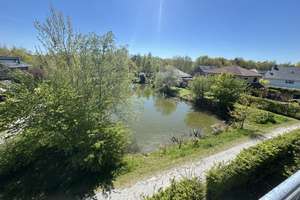 Moderne Wohnung mit großem Sonnenbalkon & Wasserblick in ruhiger Lage, inkl. Ausbaureserve im DG – Die vollständige Adresse der Immobilie erhältst du vom Anbieter., 26127 Alexandersfeld, Oldenburg (Oldenburg) – Vorschaubild 3