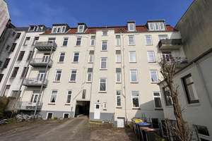Innenstadtnahes Zinshaus! Solide Investition – Stilvolles Mehrfamilienhaus mit 10 WEH und einer GWE – Die vollständige Adresse der Immobilie erhältst du vom Anbieter., 24937 Exe, Flensburg – Vorschaubild 5