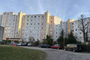 Als Kapitalanlage oder zur Selbstnutzung: Freie 4-Zimmer-Wohnung mit Balkon und Kellerabteil – Die vollständige Adresse der Immobilie erhältst du vom Anbieter., 24109 Mettenhof, Kiel – Vorschaubild 11
