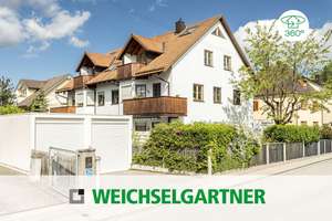 Ca. 91 m² Wohn-/Nutzfläche: Bezugsfreie Dachgeschosswohnung mit offener Galerie und Südloggia