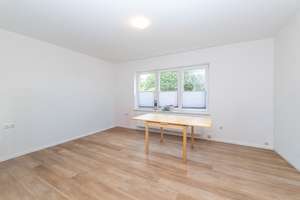 Wohnen und Arbeiten verbinden! Haus mit angrenzender Praxis oder Bürofläche. – Die vollständige Adresse der Immobilie erhältst du vom Anbieter., 21640 Horneburg – Vorschaubild 11
