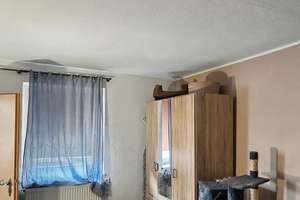 Sanierungsbedürftiges Vierfamilienhaus mit großem Entwicklungspotenzial in Sarstedt – Die vollständige Adresse der Immobilie erhältst du vom Anbieter., 31157 Sarstedt – Vorschaubild 5