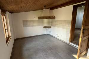 Flexibel nutzbar: Haus mit 2,5 Zimmern in Brannenburg – Kufsteiner Straße 140, 83064 Raubling – Vorschaubild 3