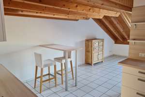 Helle und gemütliche 3-Zimmer-Dachgeschosswohnung mit Balkon, EBK, inkl. TG-Stellplatz in Köln – Frohnhofstr. 104, 50827 Ossendorf, Köln – Vorschaubild 9