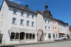 RESERVIERT - 2 attraktive Wohn- & Geschäftshäuser & große Halle – Die vollständige Adresse der Immobilie erhältst du vom Anbieter., 54516 Wittlich – Vorschaubild 2
