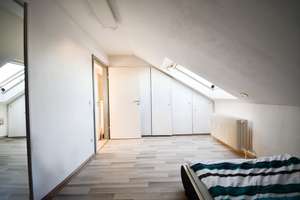 Property thumbnail 12